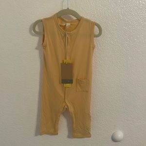 Kyte Baby Honey 🍯 sleeveless romper 12-18 months